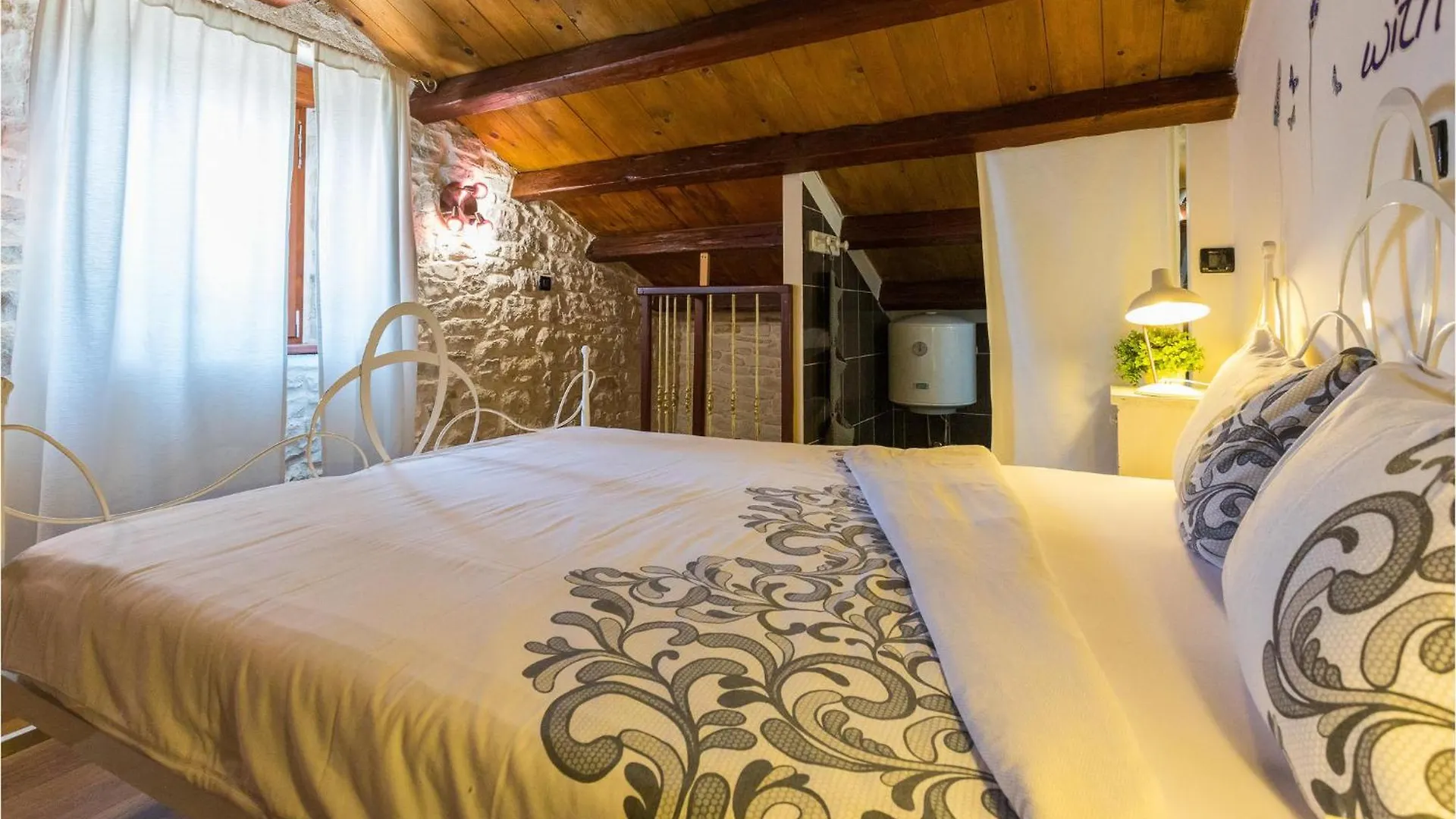 Gorgeous Home In Bokordici With Wifi